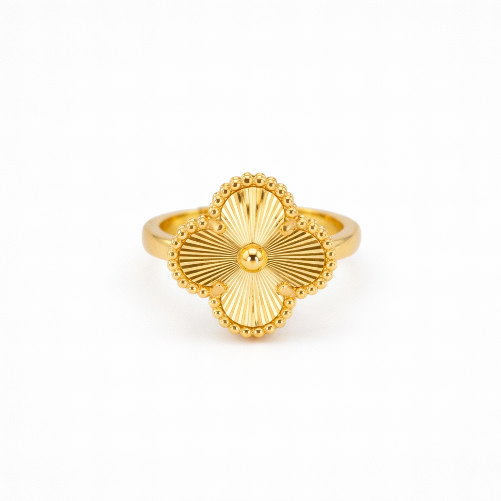 Soleil Clover Ring
