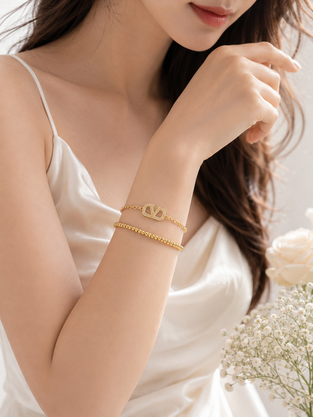 Luxe V Crystal Bracelet