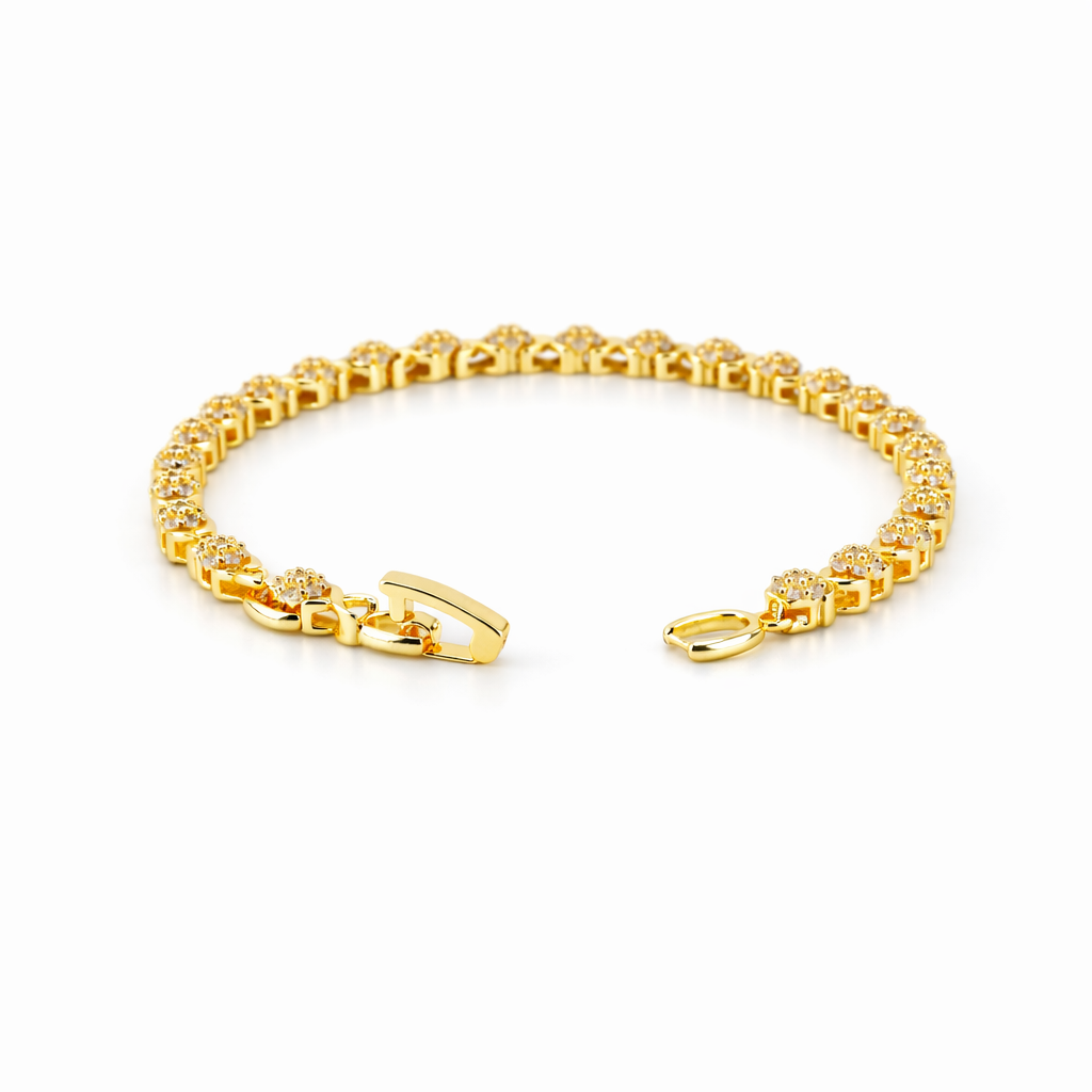 Luxe Clover Crystal Bracelet