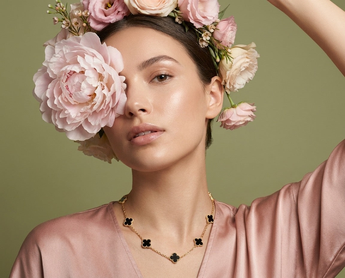 Noir Luxe Clover Necklace