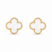 Pearl Clover Earring
