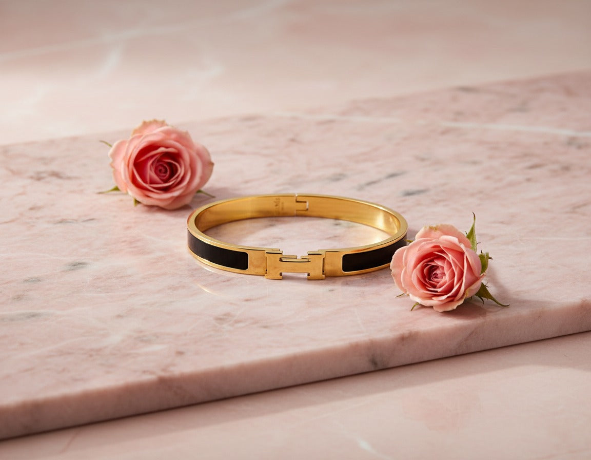Valencia Noir Luxe Bangle