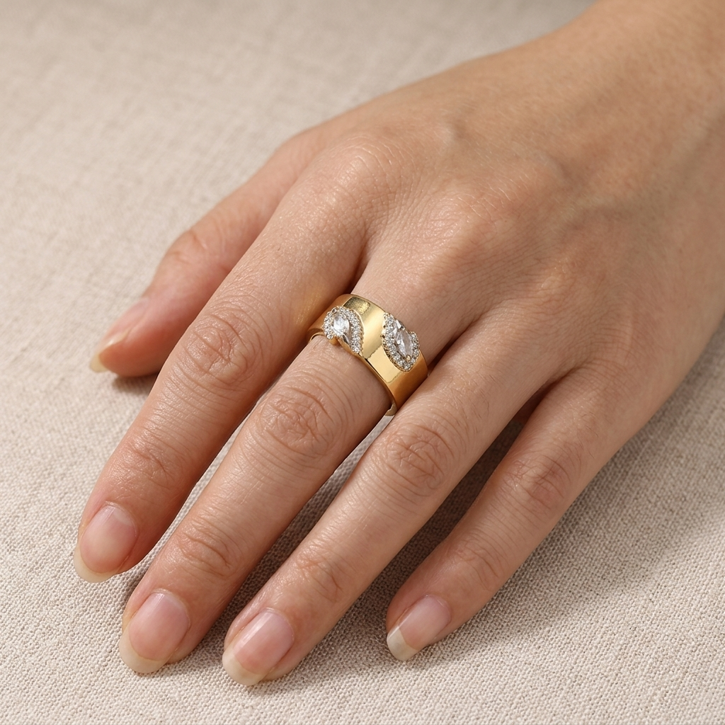 Amara Clear Marquise Ring