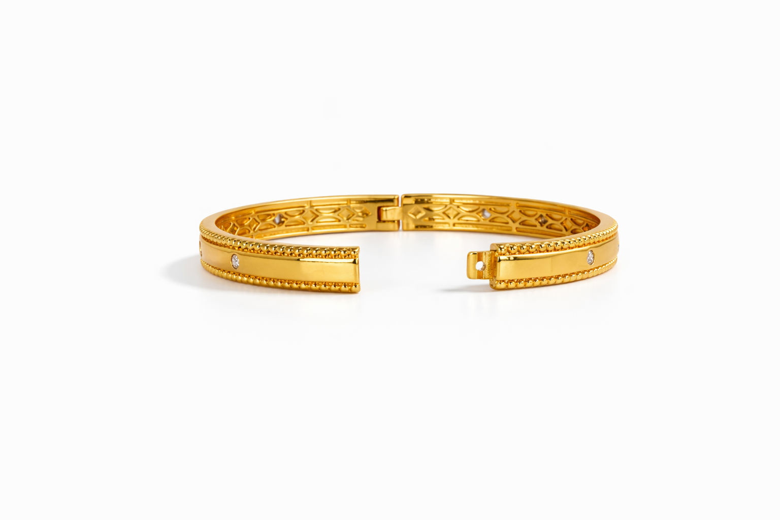 Aurelia Gold Bangle