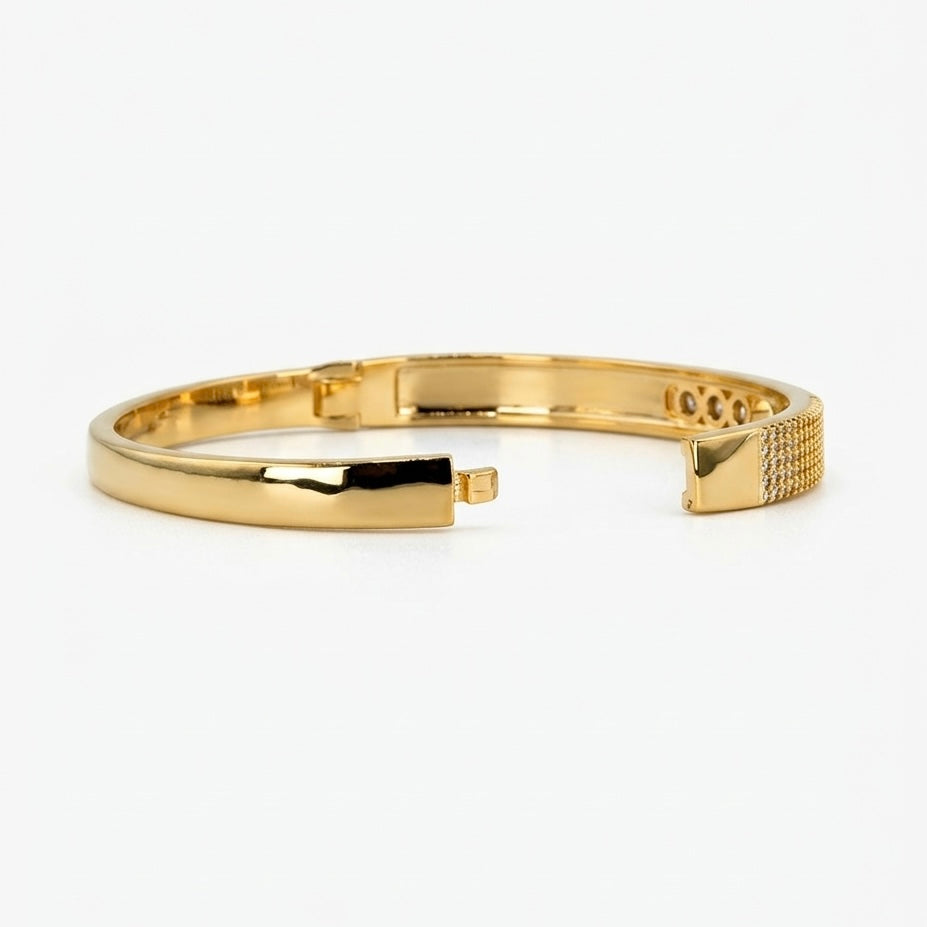 Royale Statement Pavé Bangle