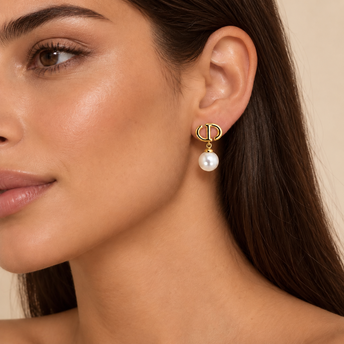 Élodie Pearl Drop Earrings