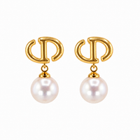 Élodie Pearl Drop Earrings
