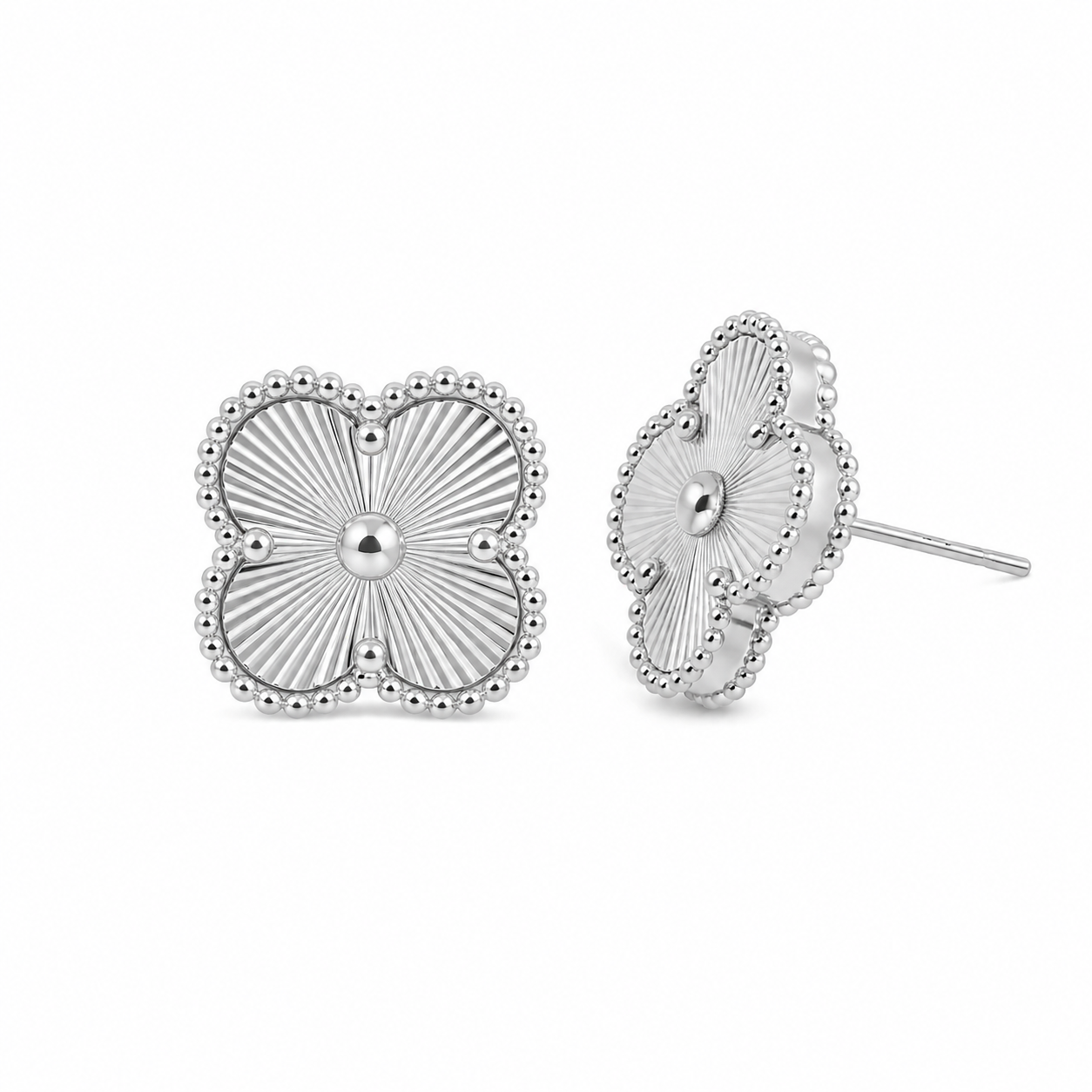 Clover Stud Earrings – Silver Edition