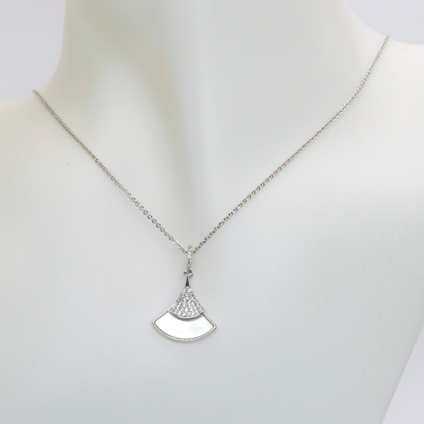 Silver Arc Necklace