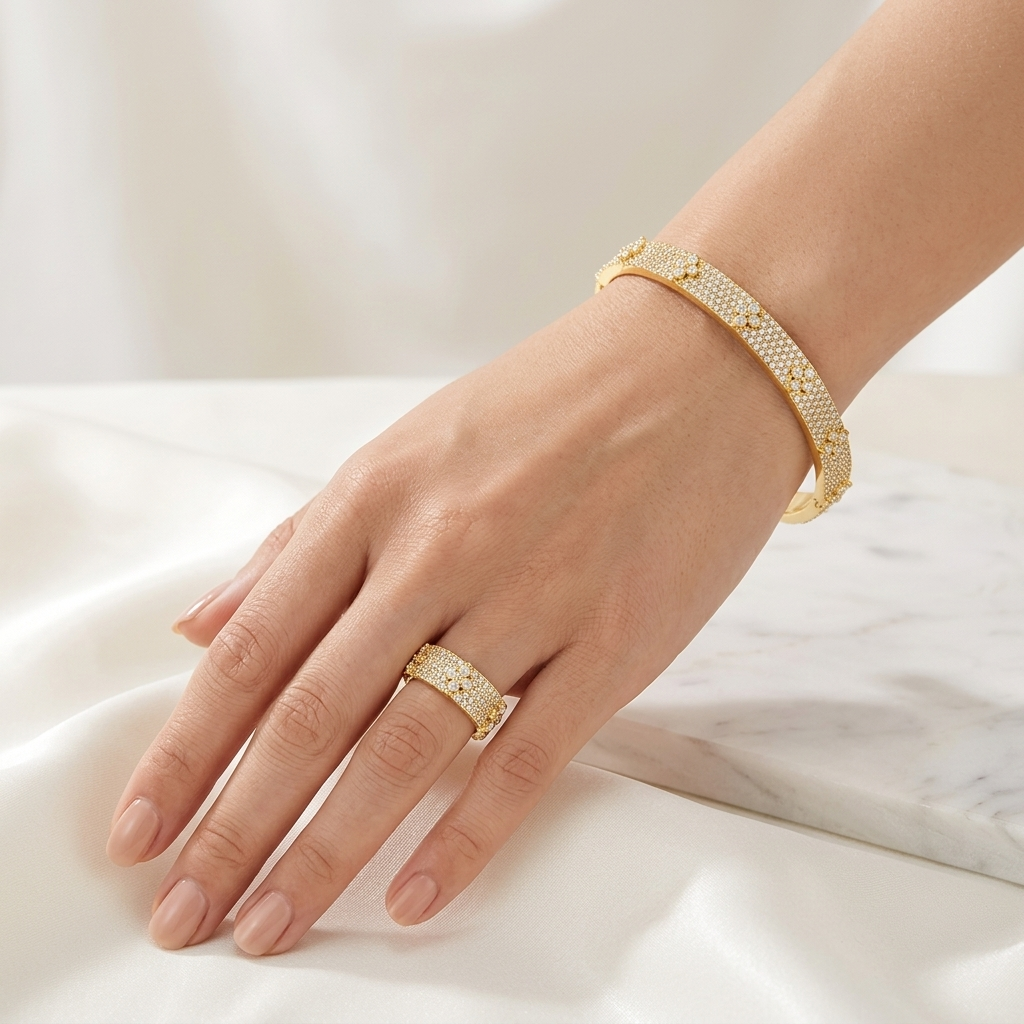 Crystal Fleur Pavé Bangle