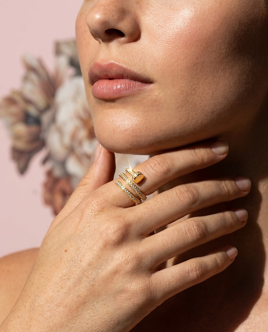 Luxe Spiral Pavé Ring