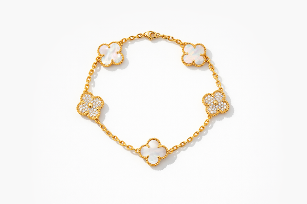 Pearl Clover Bracelet