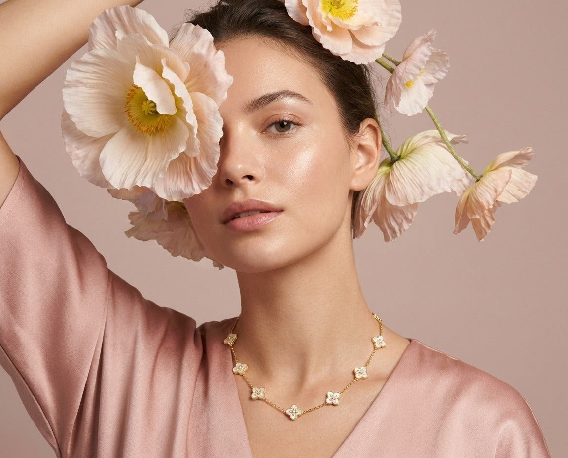 White Clover Luxury Necklace