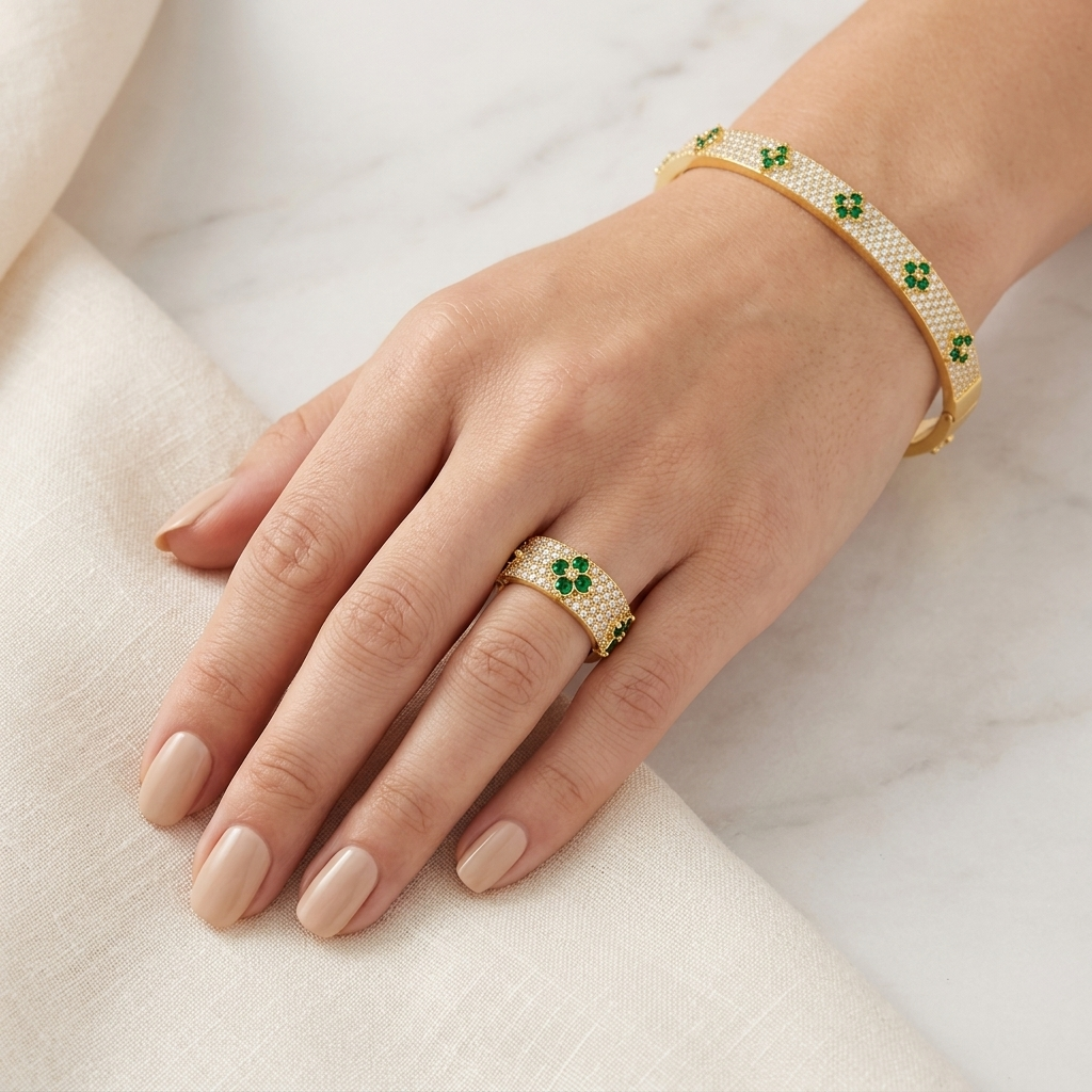 Emerald Fleur Pavé Ring