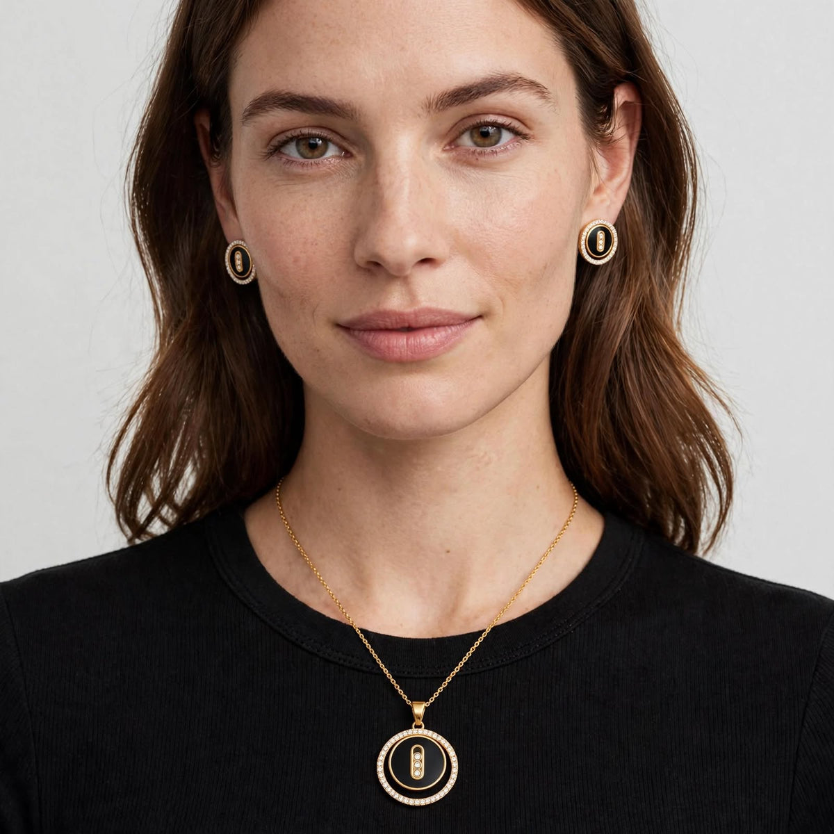 Royal Noir Stud Earrings
