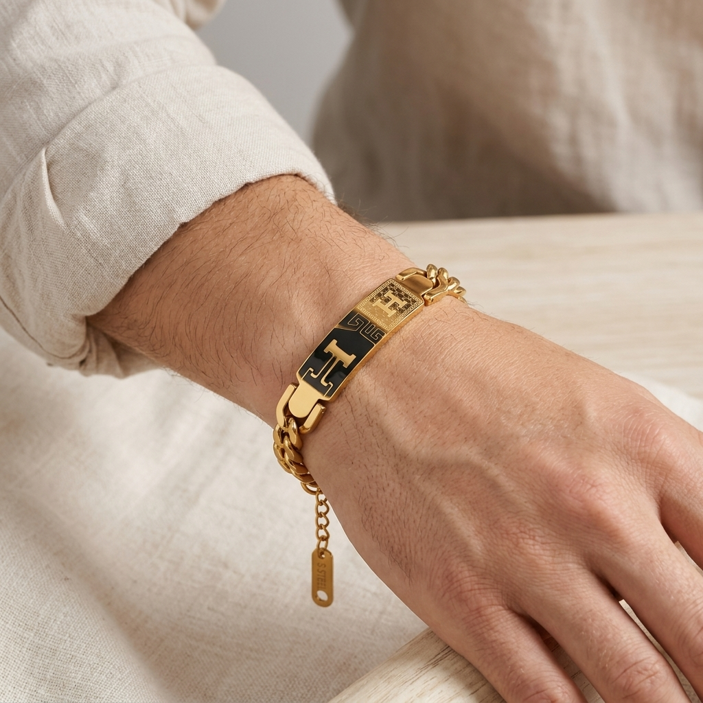 Noir Emblem Men’s Bracelet