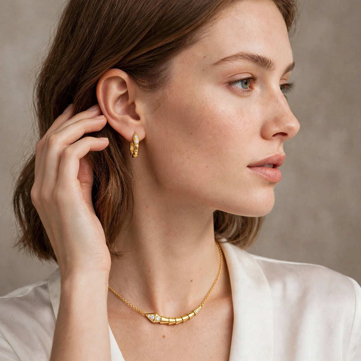 The Golden Arc Necklace