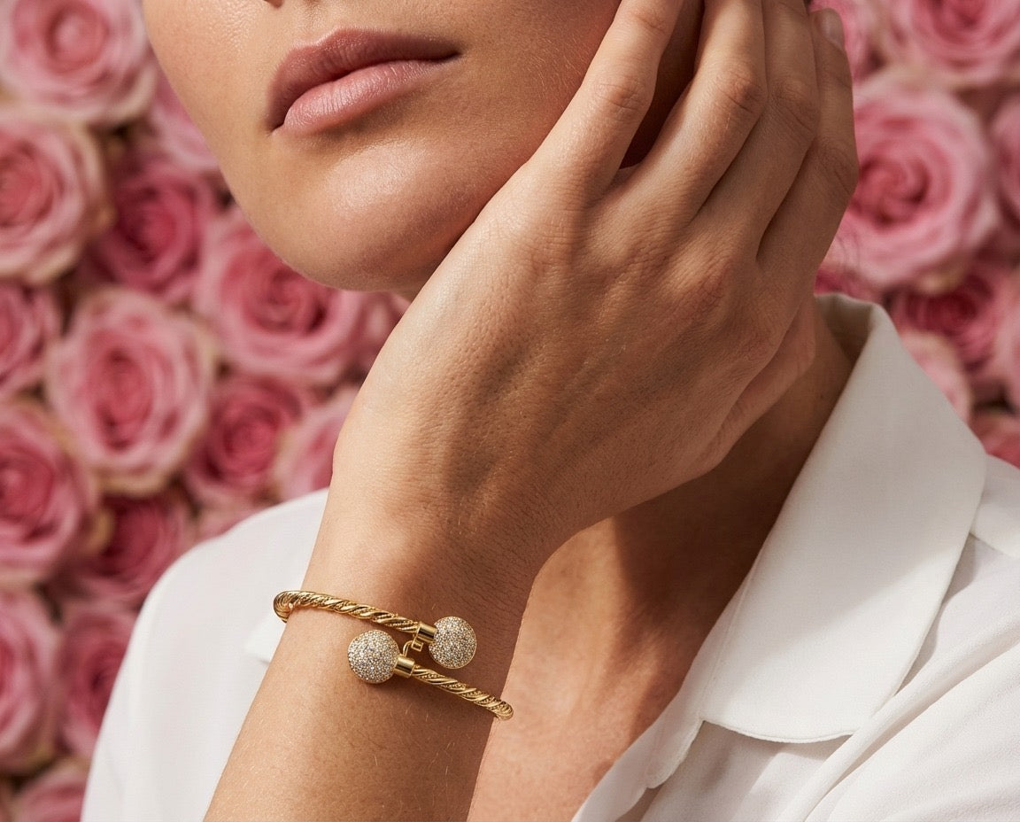 Aria Pavé Twist Gold Bracelet