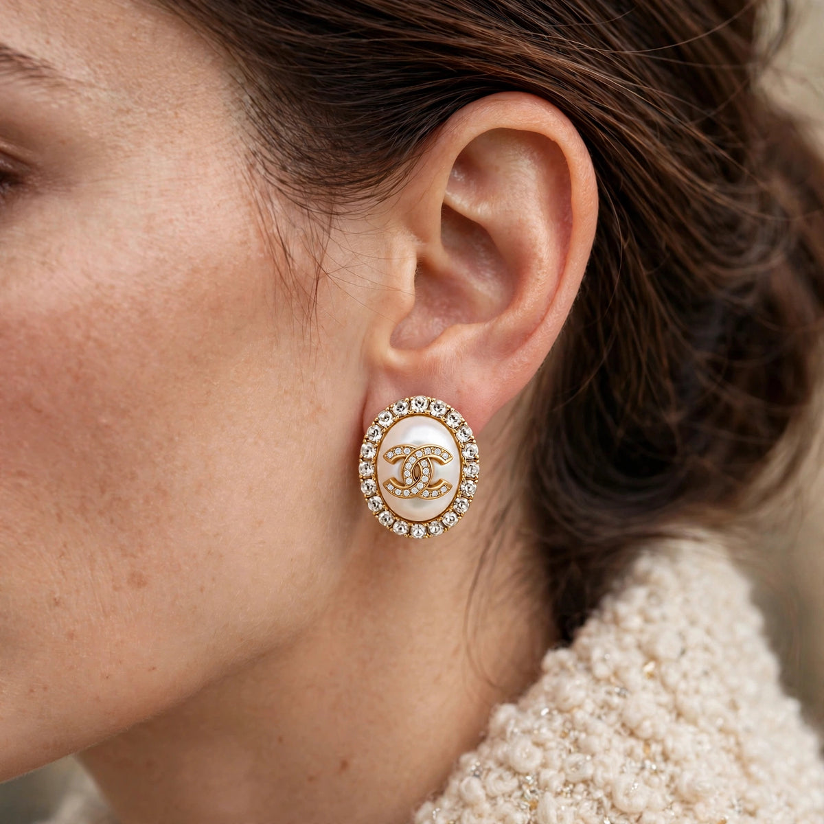 Luxe Gold Oval Pearl & Zircon Stud Earrings
