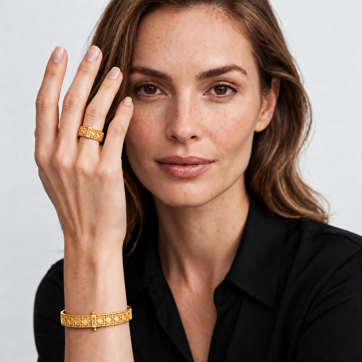 Aurelia Signature Bangle