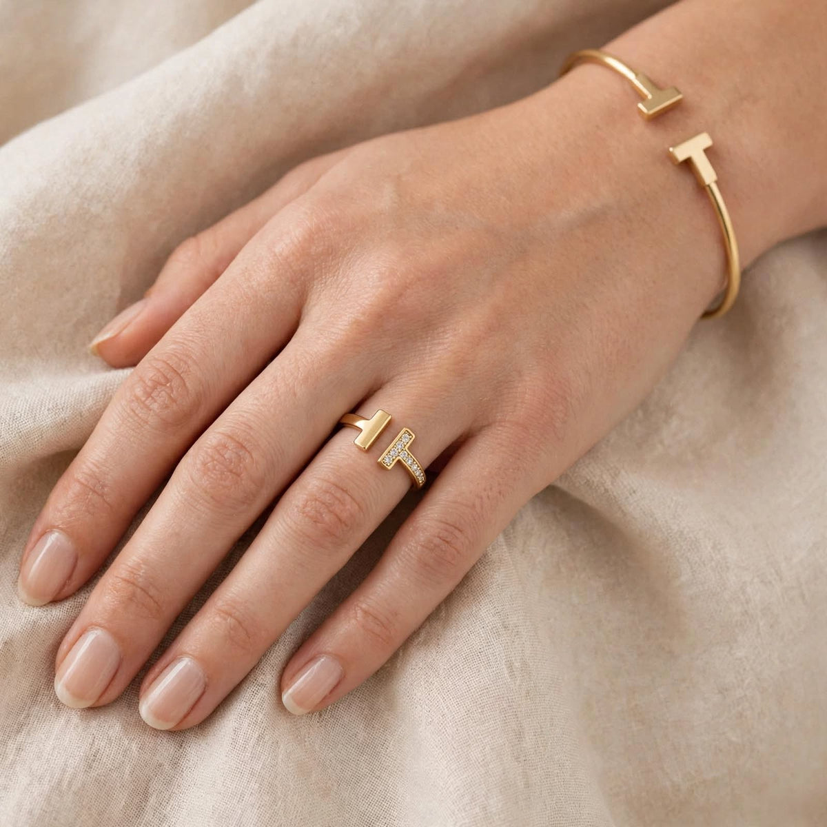 T-Luxe Zircon Open Ring