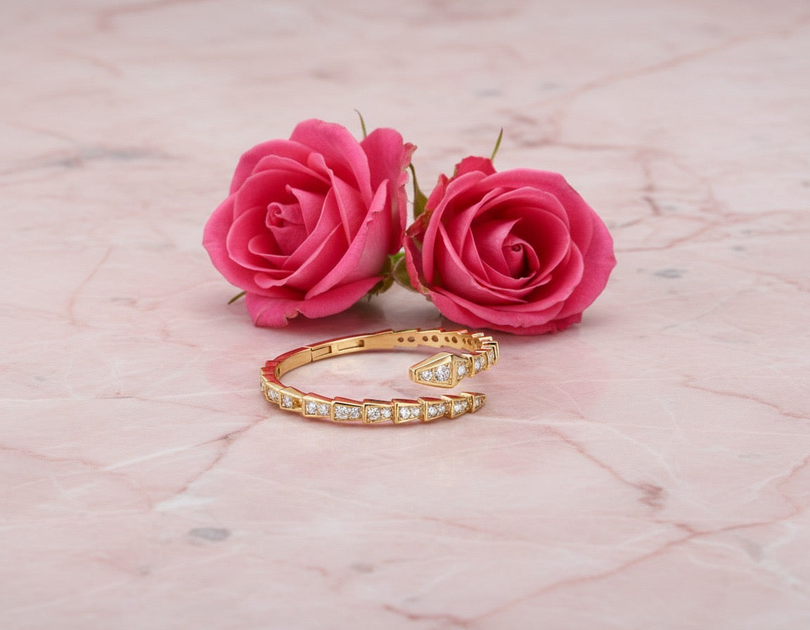 Valeria Geometric Crystal Cuff