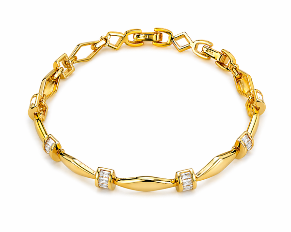Golden Charm Heart Bracelet