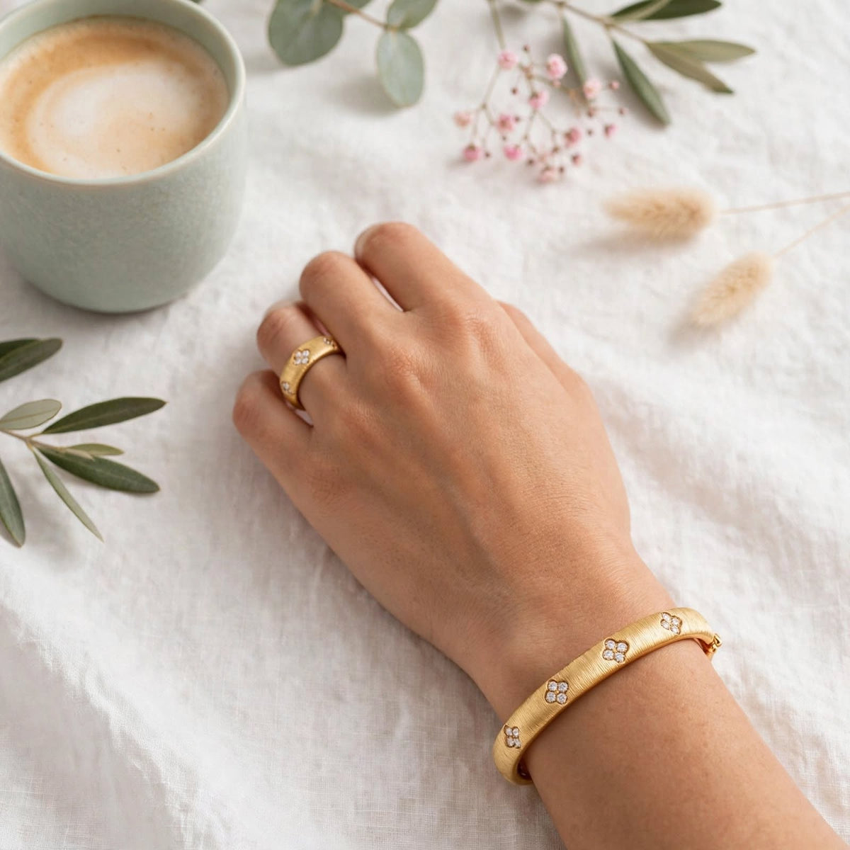 Luxe Floral Gold Bracelet