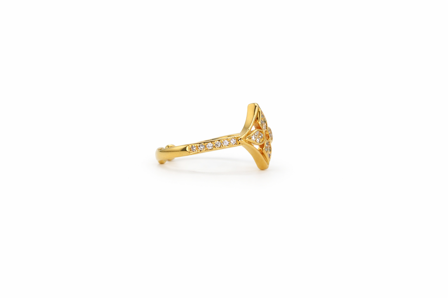 Luna Diamond Ring