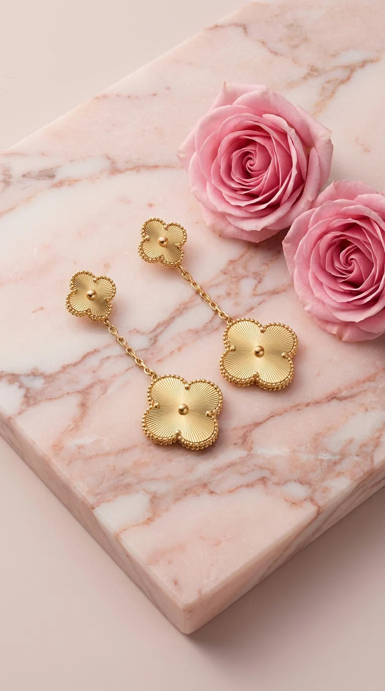 Éclat Clover Drop Earrings