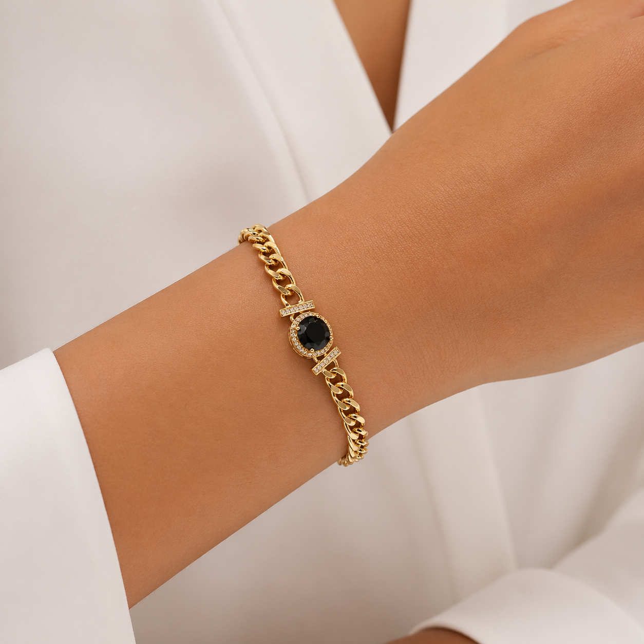 Onyx Radiance Chain Bracelet