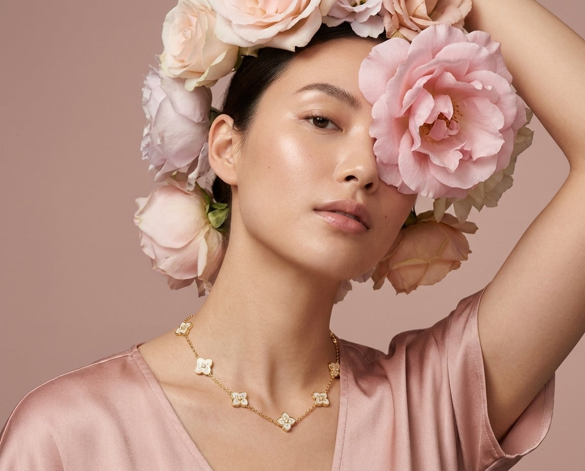 White Clover Luxury Necklace