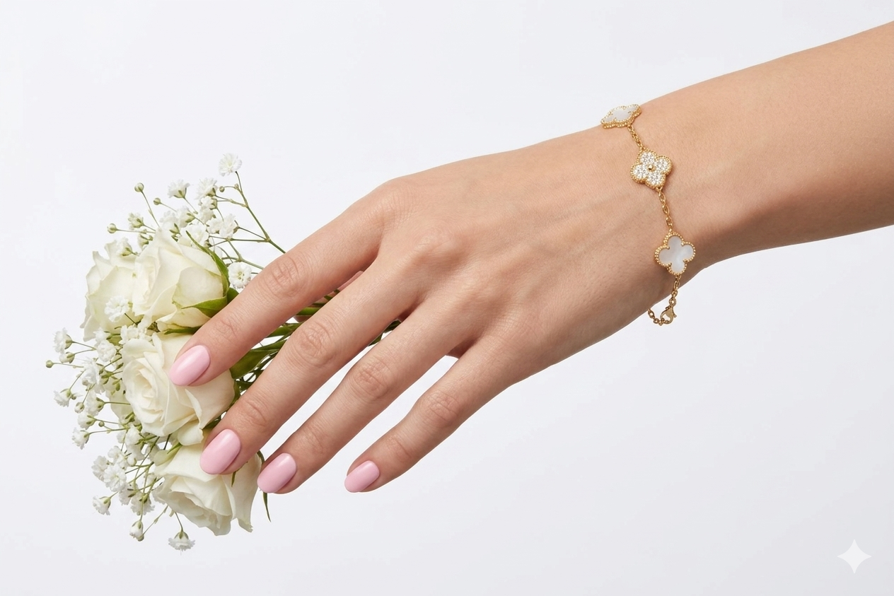 Pearl Clover Bracelet