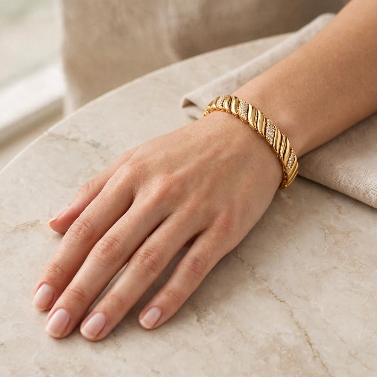 Aurelia Gold Zircon Twist Bracelet