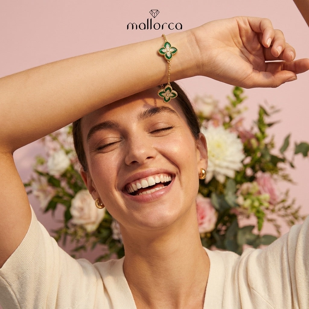 Emerald Clover Bracelet