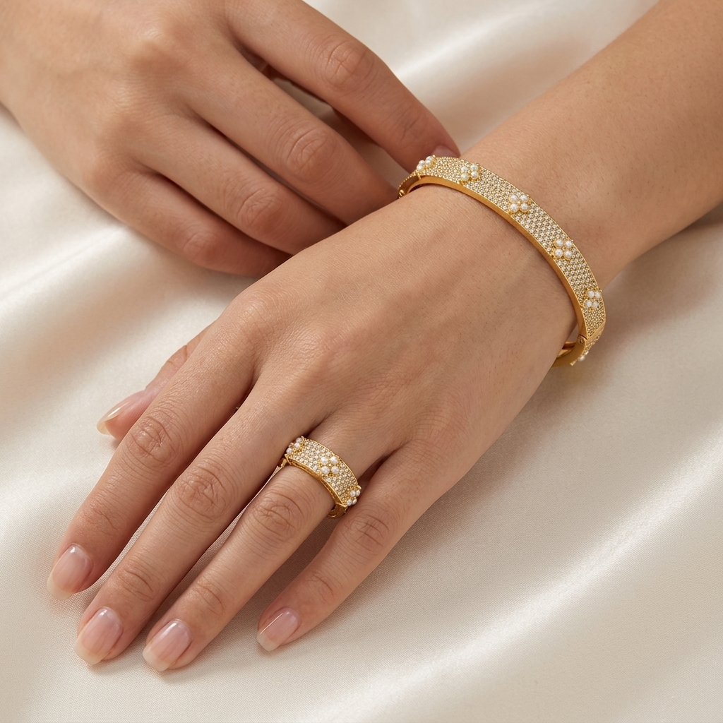 Crystal Fleur Pavé Bangle