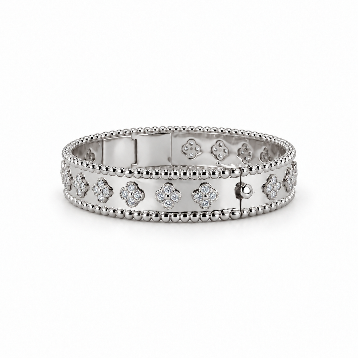 Celeste Clover Bangle – Silver