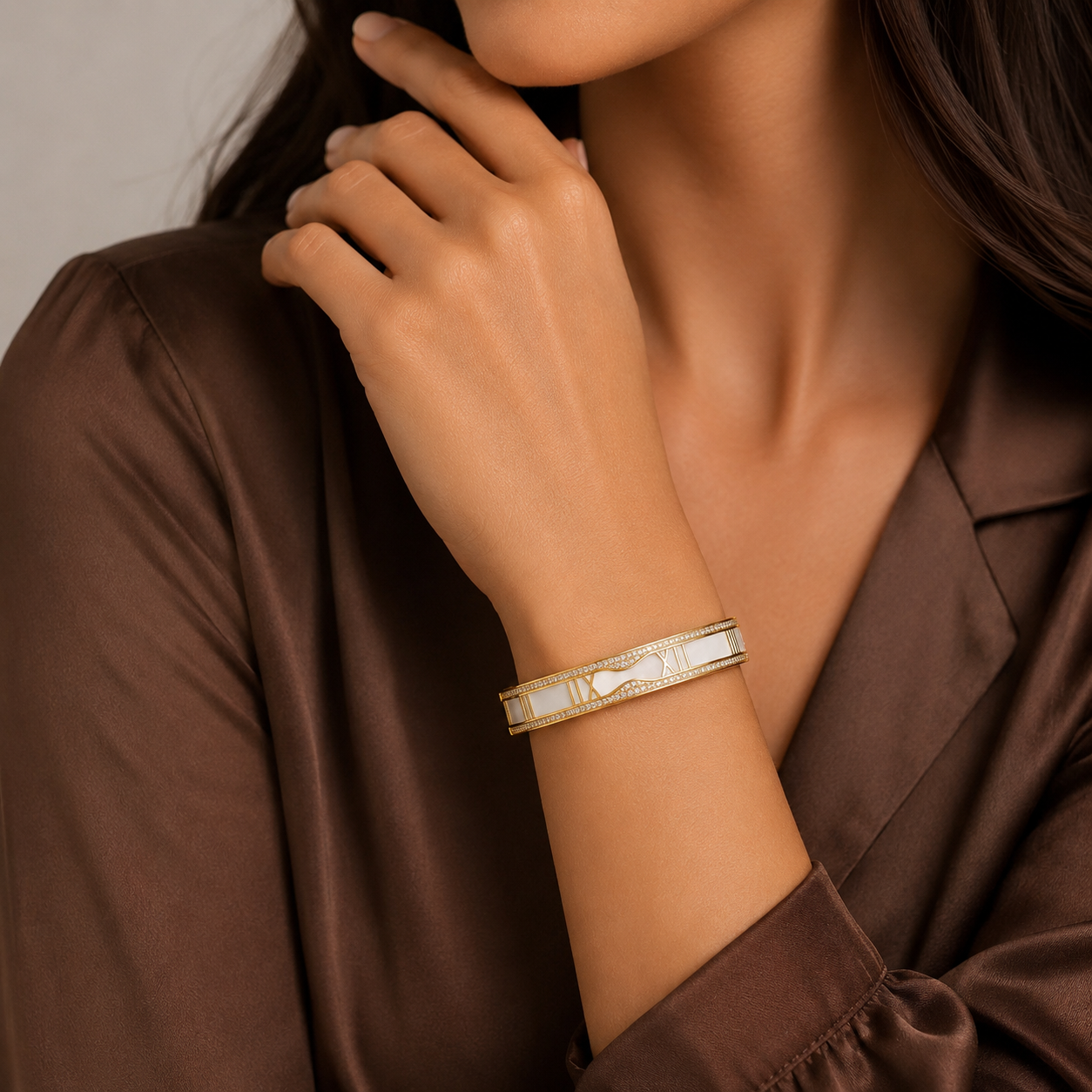 Roman Crystal Bangle
