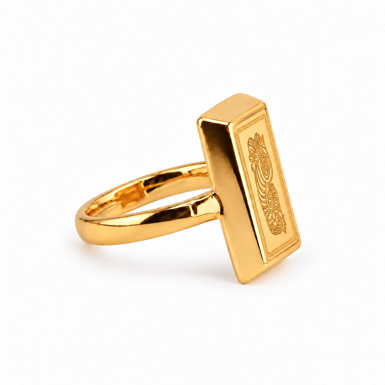 The Aurelia Signet Ring