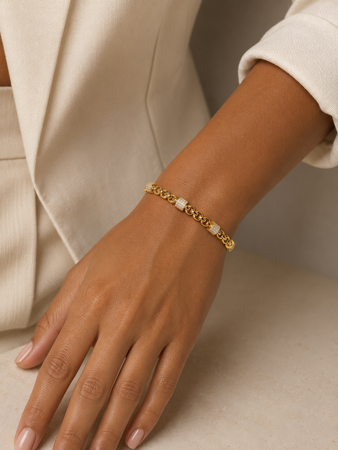 Lumière Pavé Link Cuff Bracelet