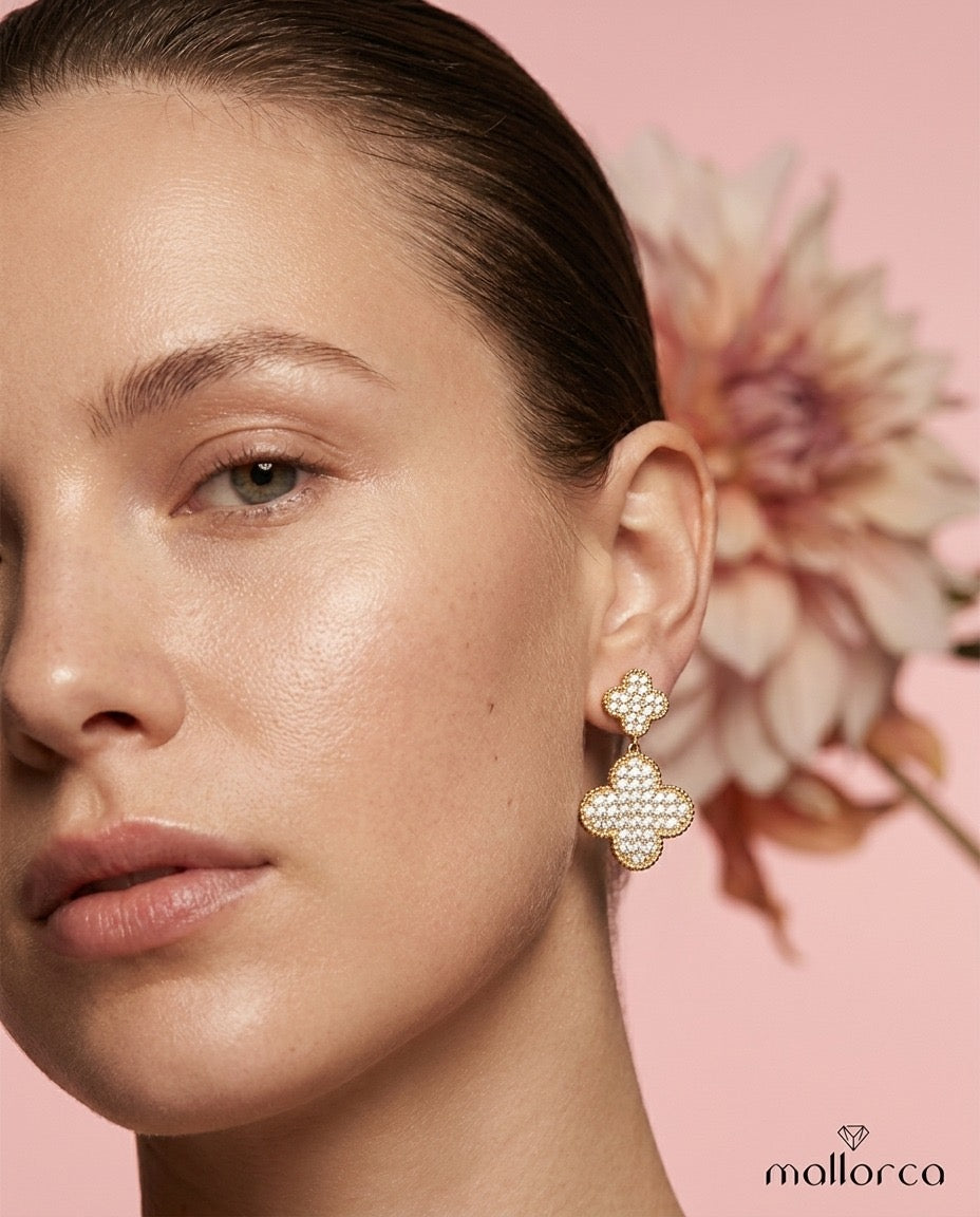 Noor Clover Pearl Earrings
