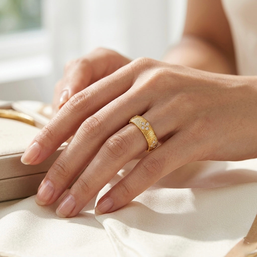 Vintage Floral Crystal Ring