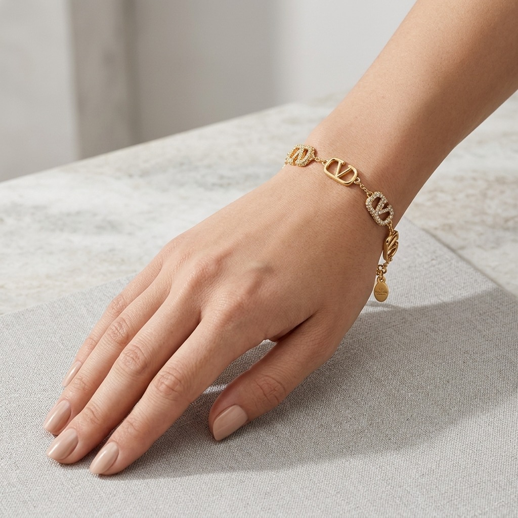 The Masterpiece V-Link Statement Bracelet