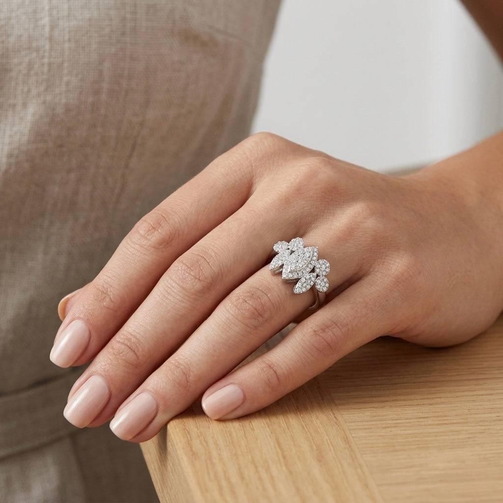 Royal Bloom Ring – Silver