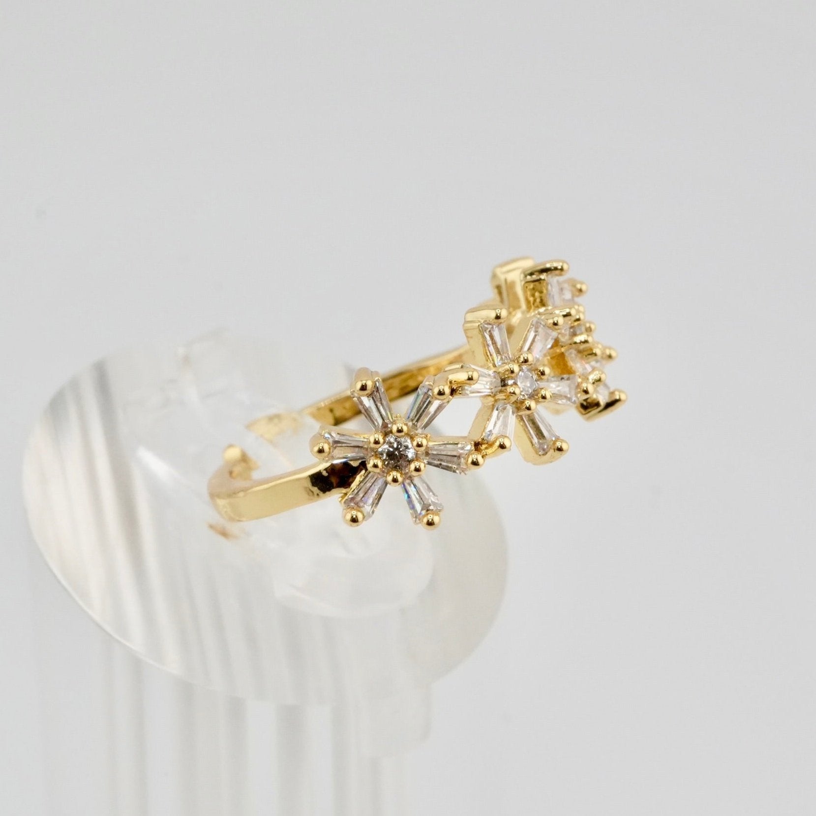 Diamond Snowflakes Ring