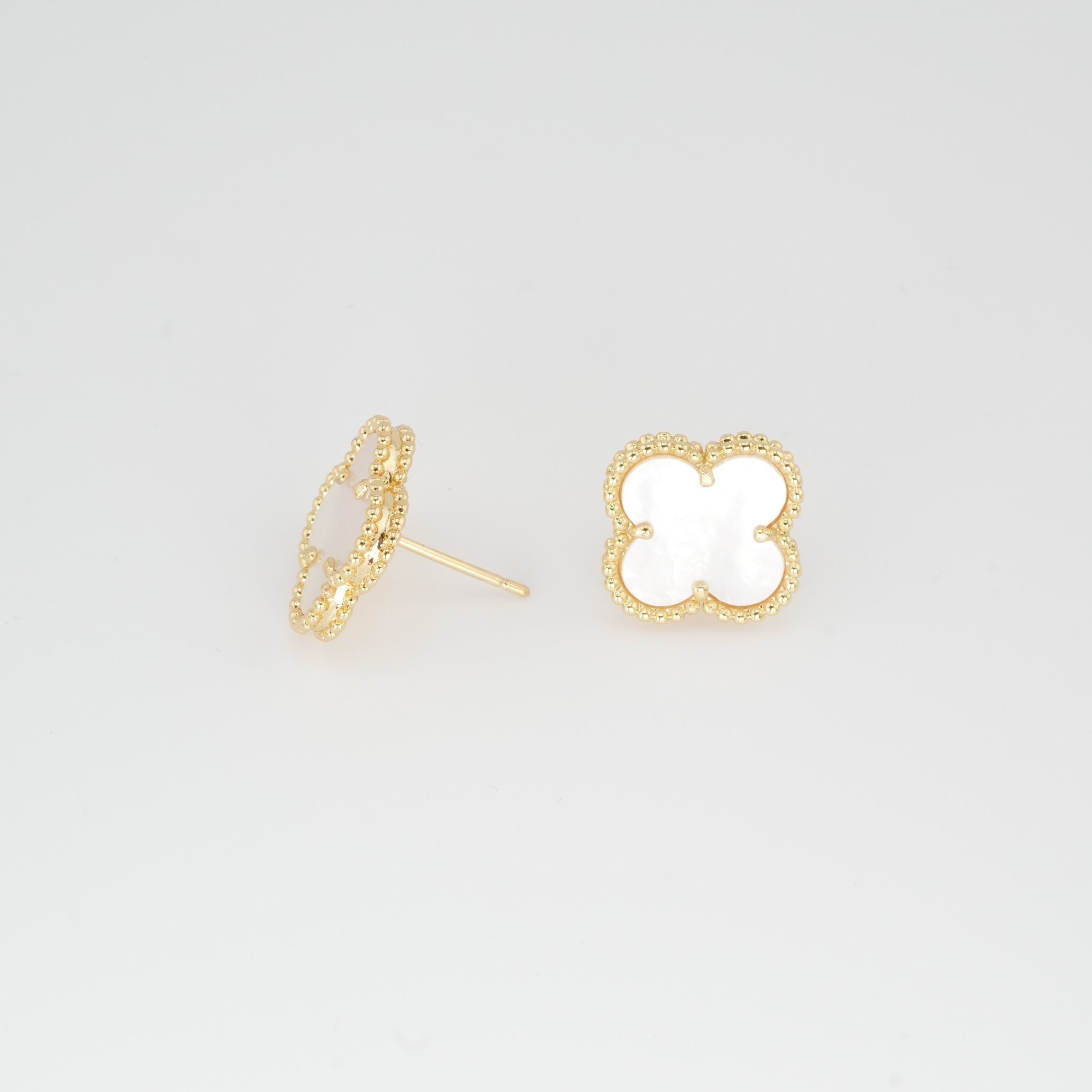 Pearl Clover Earring