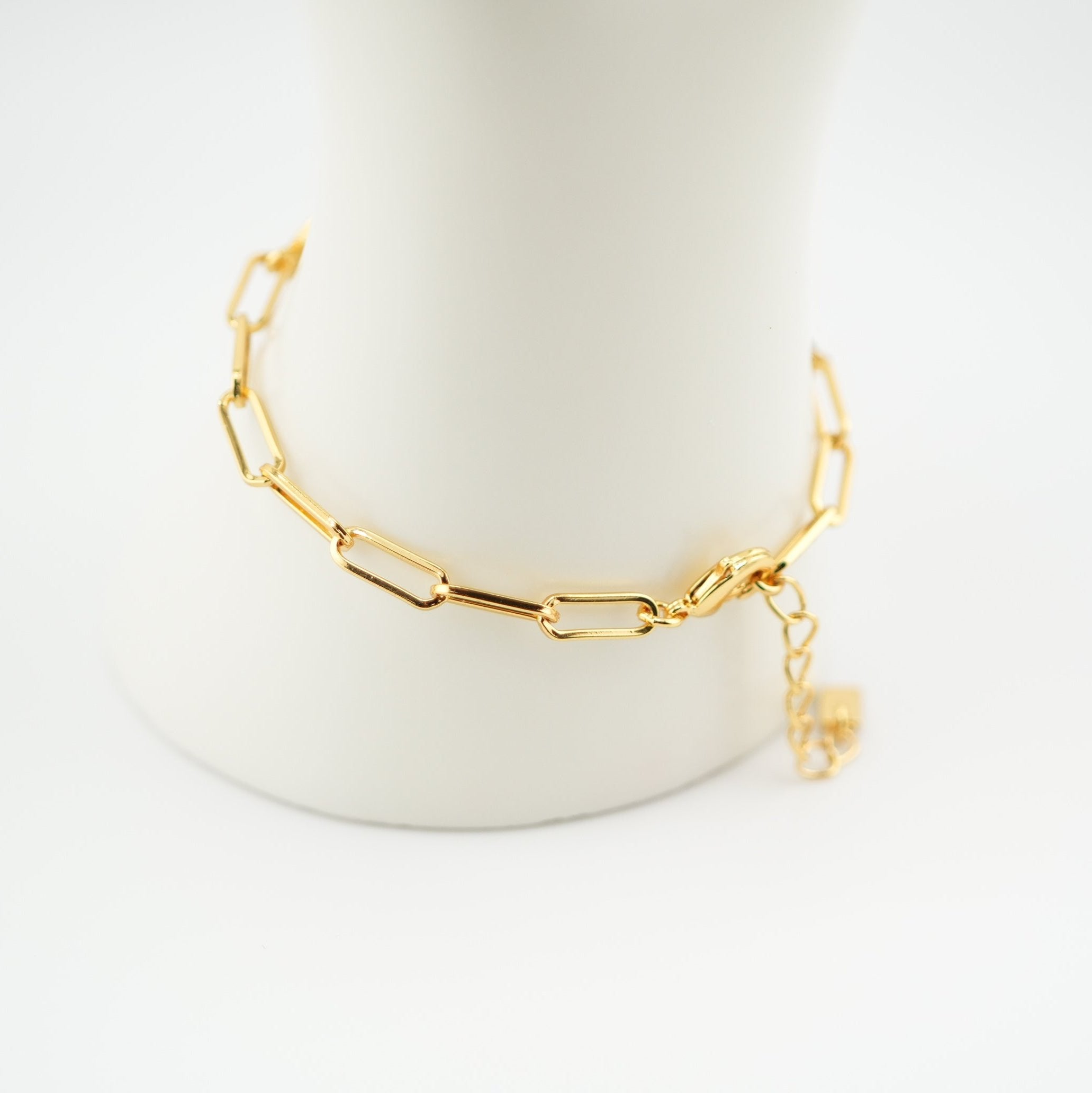 Golden Embrace Link Bracelet