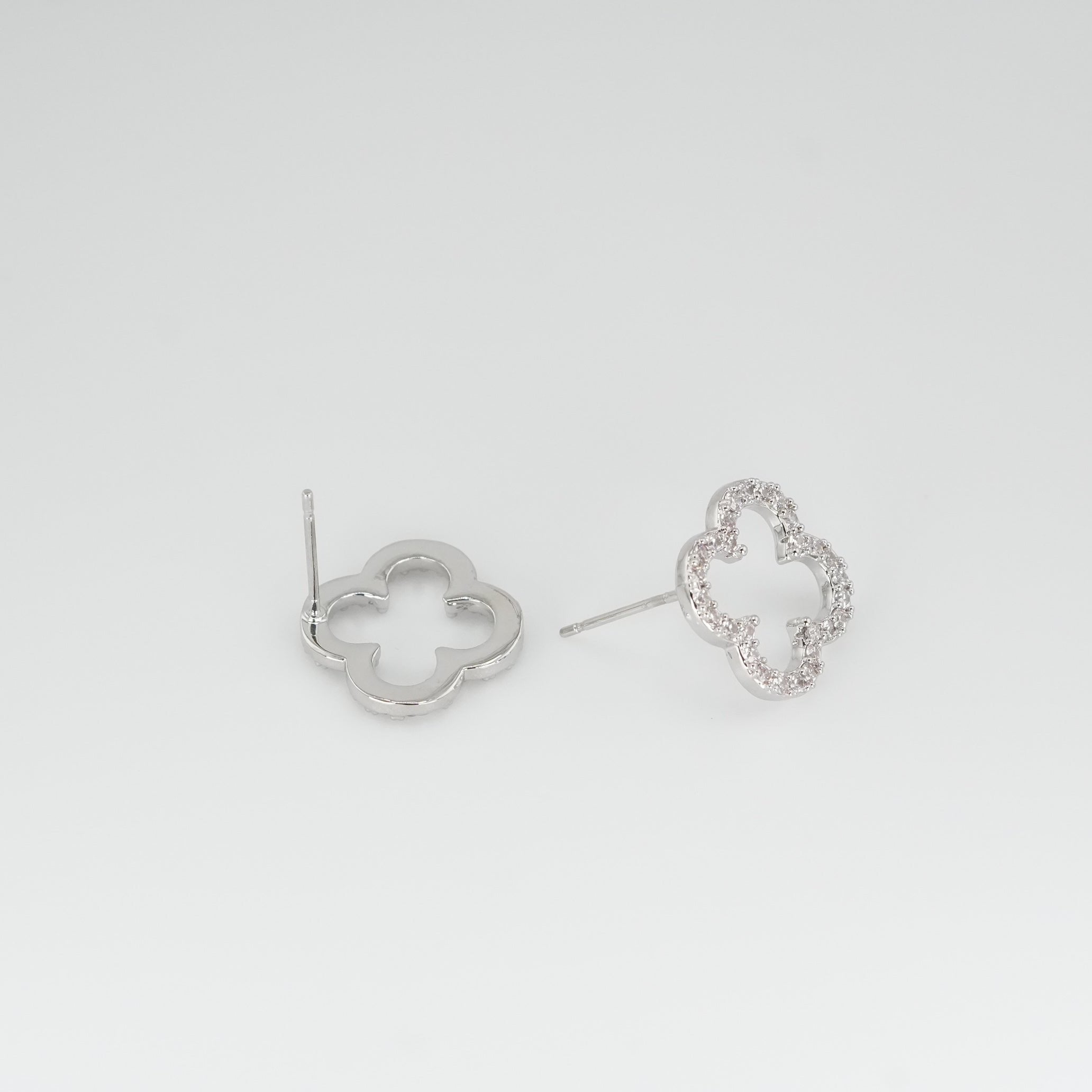 Silver Clover Spark Earrings