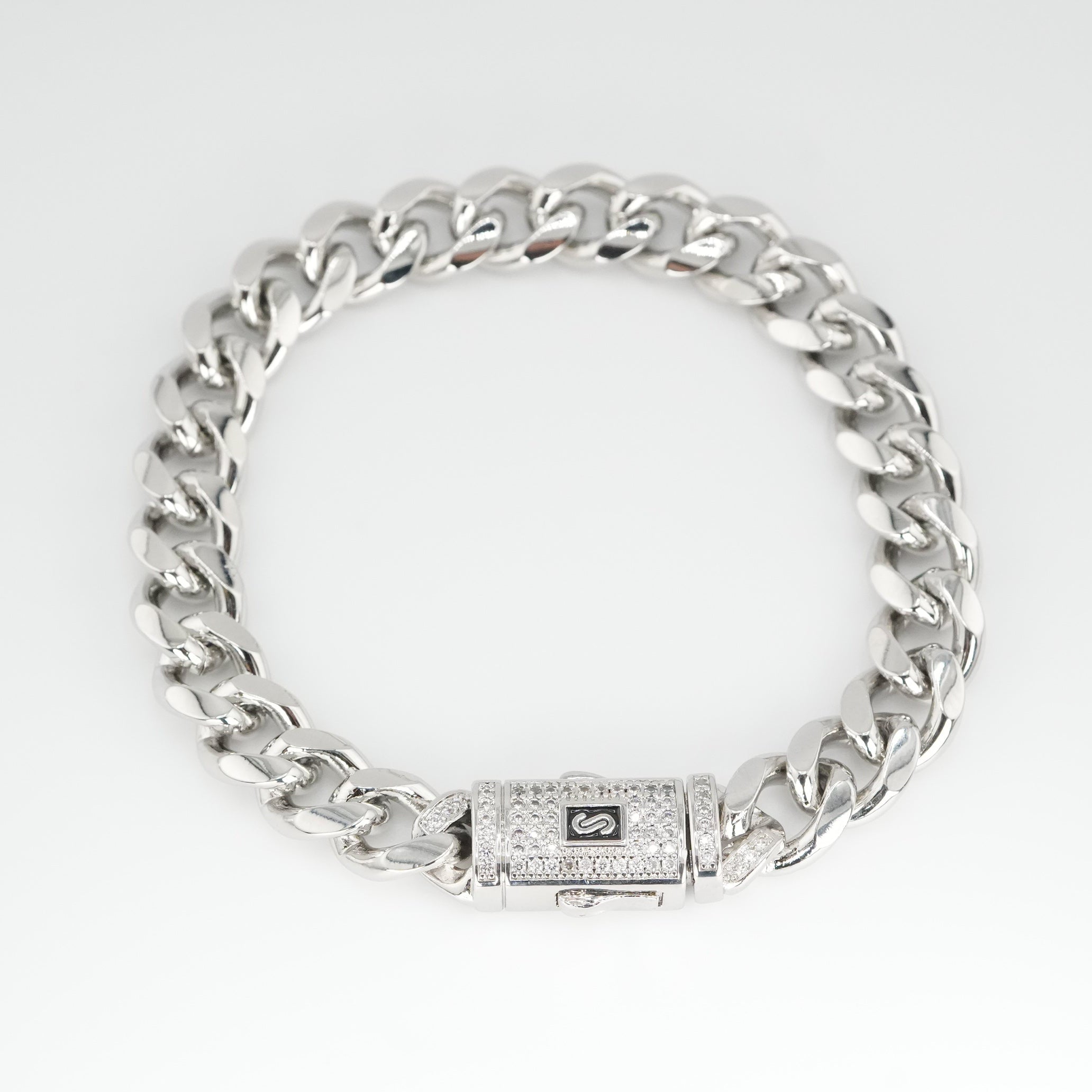 Valor Link Bracelet