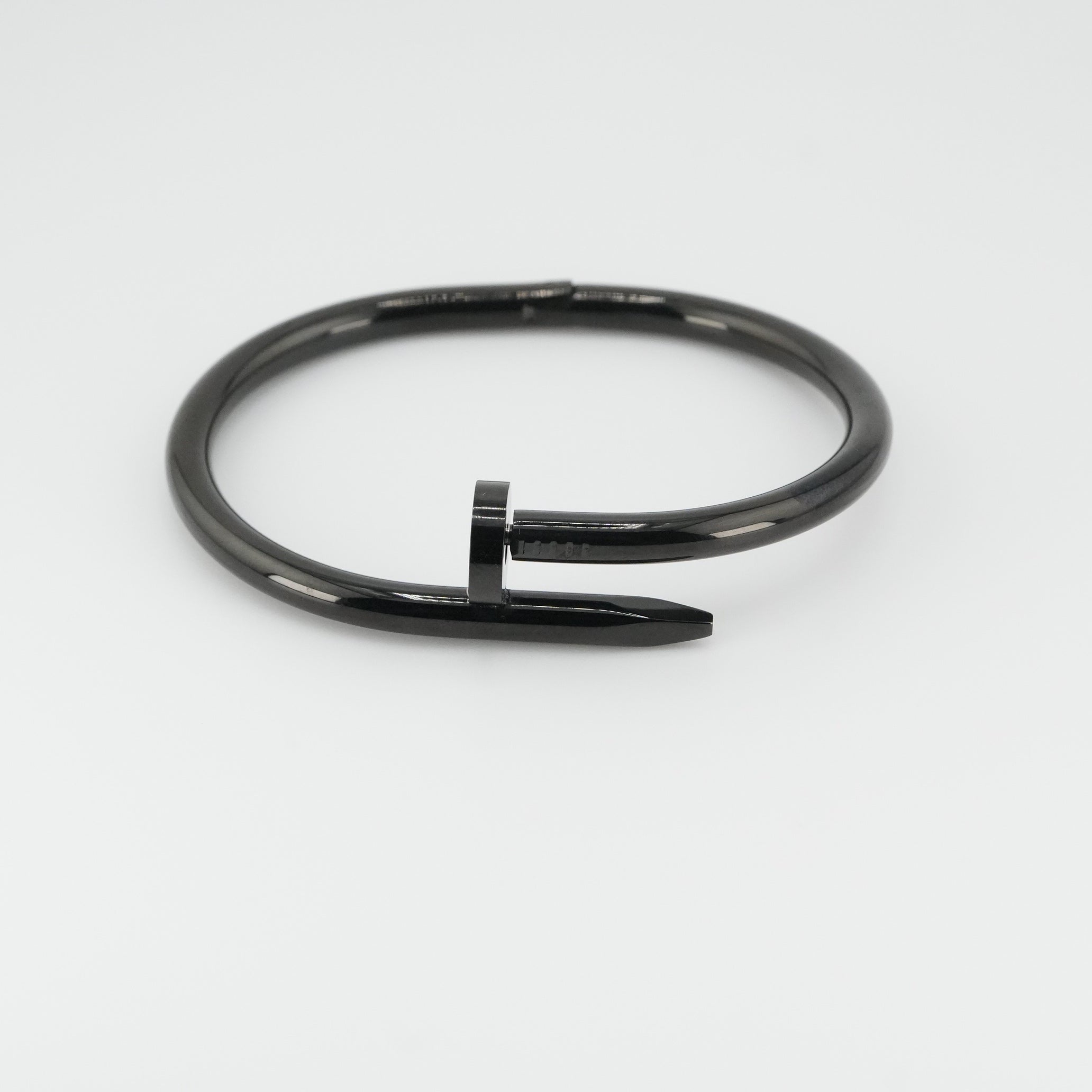 Apex Nail Cuff